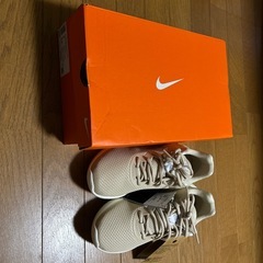 NIKE レディース　25センチ
の画像