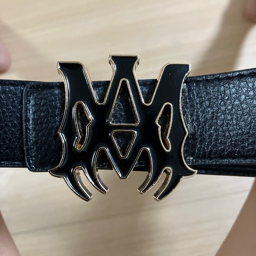 アミリ　ベルト