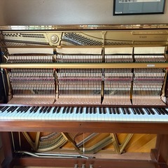 ヤマハ　Ｗ102 ウォルナット色中古ピアノの画像