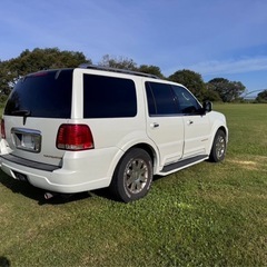 リンカーンナビゲーター  1ナンバーの画像