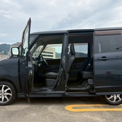 フル装備お買い得車☆月々1万円〜分割払い可❗️ 車検2年付き！【名義変更代込み】大人気☆日産 ルークスハイウェイスター☆Bluetooth対応ナビ付き☆走行中DVD見れます☆ETC付き☆便利なバックカメラ付き☆電動スライドドア☆ドラレコ付き☆スマートキー☆フルオートエアコン☆純正アルミ！そのまま乗って帰れます❗️の画像