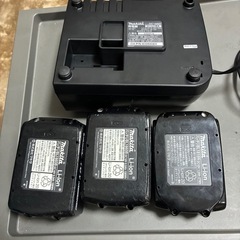 マキタ 18vバッテリー 充電器  インパクトの画像