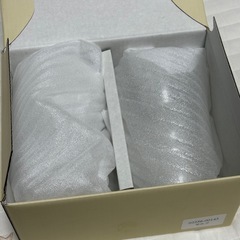 新品！タオル2枚とコップ２つの２点セットの画像