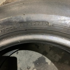 Blue Earth 185/60r15 の画像