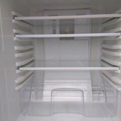 ユーイング 110L 2ドア 冷蔵庫 UR-F110H 2017年製の画像
