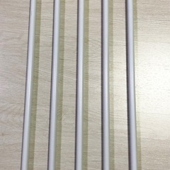 伸縮式 突っ張り棚③の画像