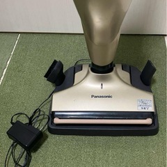Panasonic コードレスクリーナー 掃除機 MC-BU110Jの画像