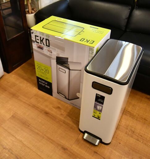 ●年末特価！(^^♪●アウトレット特価*'ω'*●EKO　分別ごみ箱　エコフライ　分別　ホワイト　未使用●相模原　横浜●ダストボックス　ゴミ箱