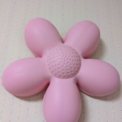 IKEA 2個セット✨フラワー型 ウォールライト インテリア ピンク 電球付の画像