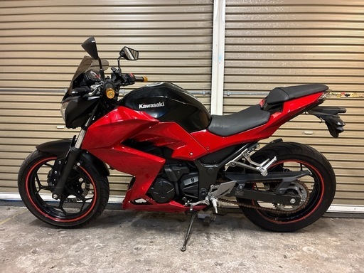 カワサキ　　Z250 配送可能　支払いは現金or振り込みも可能