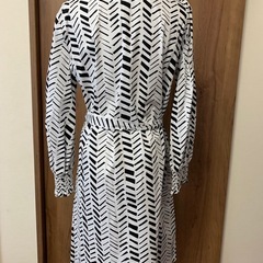 Armani Exchange アルマーニ　新品　ベルト付きチュニックの画像