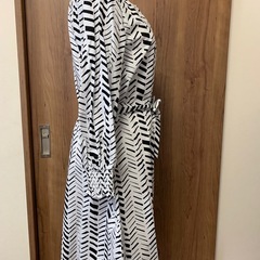 Armani Exchange アルマーニ　新品　ベルト付きチュニックの画像