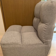 座椅子ソファの画像