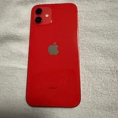 iPhone12 64GB 赤の画像