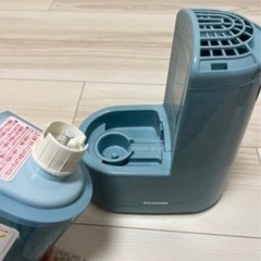 IRIS KSHM-120RA-A BLUE 加湿器の画像