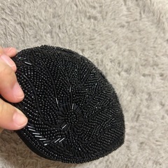 小銭入れ黒ポーチの画像