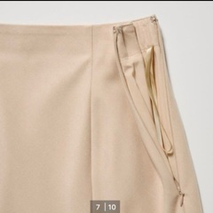 UNIQLO/ユニクロ  フレアロングスカートの画像