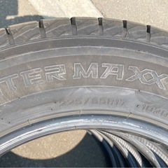 DUNLOP 225/65R17 24年製　冬タイヤの画像