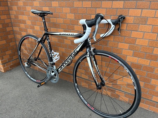 札幌手渡し限定　Cannondale ロードバイクCAAD8 51サイズ