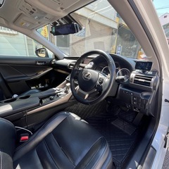 車検付き！レクサスIS300h バージョンL　ハイブリッド　サンルーフの画像
