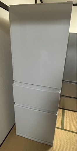 【美品‼️高年式‼️】三菱　冷蔵庫330L　MR-C33H-W1