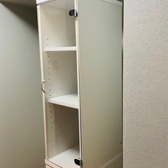 スリムキッチン棚の画像