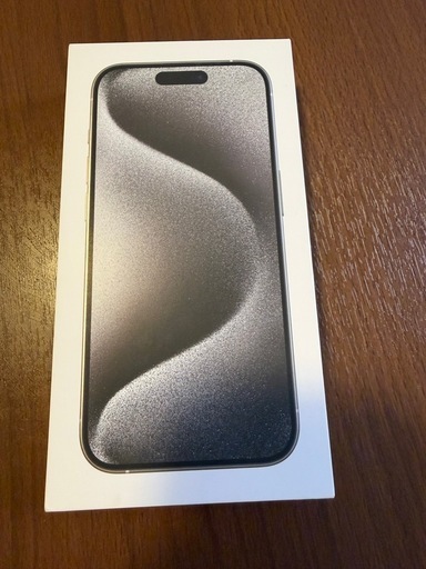 【済】Apple iPhone 15 Pro 128GB ホワイトチタニウム バッテリー100%