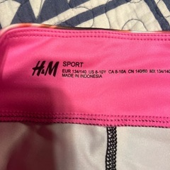 H&M スポーツレギンスの画像