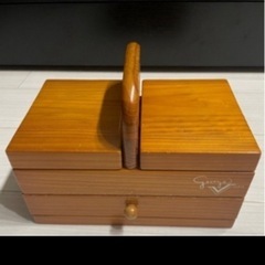 木製ソーイングBOXの画像