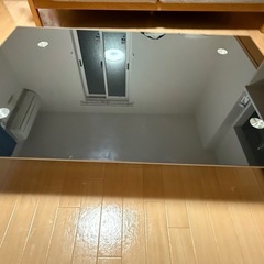 高さ調整可能✨ガラス天板テーブルの画像