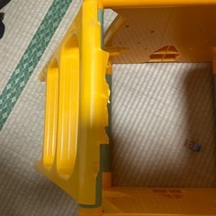 アパマン滑り台
の画像