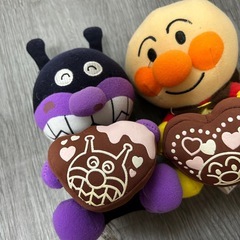 アンパンマンとバイキンマンの画像
