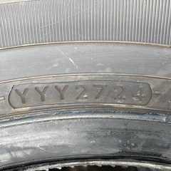 YOKOHAMA 195/80R15 24年製　冬タイヤの画像