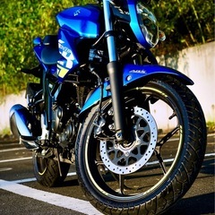 スズキgxs150の画像