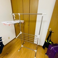 洗濯物干し×2の画像