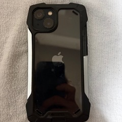 【SIMフリー iPhone13 128GB ミッドナイト（黒系）】ケース＆覗き見防止フィルム付き バッテリー67%の画像