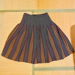 ③レトロ風プリーツスカート(ＭーＬ）の画像