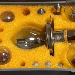 ヤナセ メルセデスベンツ用バルブ電球の画像