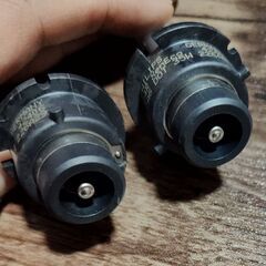 【着払い可能】 PHILIPS フィリップス HID ヘッドライト D4R 42V 35Wの画像