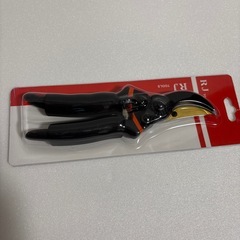 剪定バサミ 剪定鋏 SK5高炭素鋼 超鋭い切れ味 軽量アルミ 錆びにくいの画像