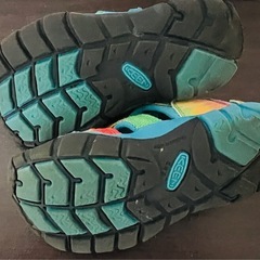 KEENキーンキッズアウトドアサンダル 16cm 子供用品 キッズ用品の画像