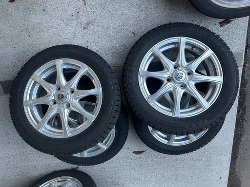 タイヤホイール　アルミ　スタッドレス　14インチ