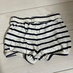 70 babyGap ショートパンツ　の画像