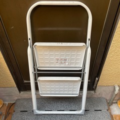 脚立　踏み台
2段の画像