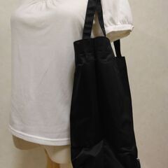 折り畳みバッグ　ブラック　POLAの画像