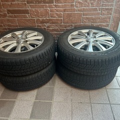 スタッドレスタイヤ(東洋タイヤGIZ2 )175/65R14の画像