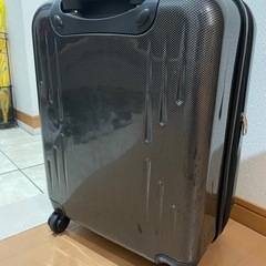キャリーケース
の画像