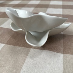商談中★ 
白い食器5点セットの画像