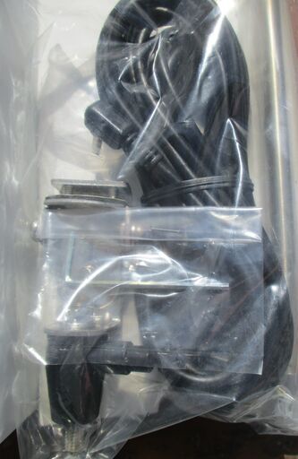 超希少【新品未使用未開封】MARUHAMA マルハマ R-612FM 廃盤品 ☆ マルハマ MARUHAMA R-612FM レーダー探知機付き見えるラジオ