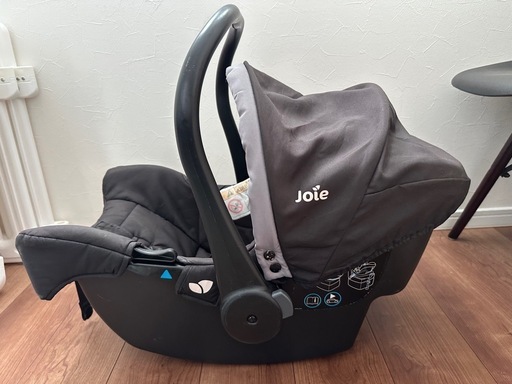 joie チャイルドシート
